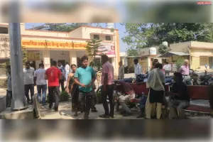 सिद्धार्थनगर में स्कूल बस की चपेट आकर छात्र की मौत