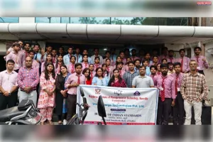राजश्री कालेज के इंजीनियरिंग  छात्र-छात्राओं ने किया ’’यूनिकन्वर्ज टेक्नोलॉजीस, नोएडा’’ का शैक्षिक भ्रमण