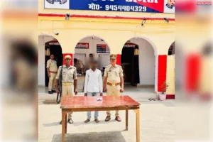 बाजार शुक्ल पुलिस द्वारा चोरी के अभियोग में वांछित 01 नफर अभियुक्त गिरफ्तार