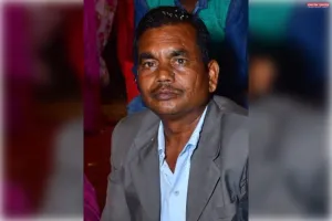 सड़क दुघर्टना में घायल कर्मी की उपचार के दौरान मौत, जताया शोक