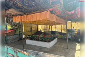 संजय गांधी नेशनल पार्क में ‘अवैध मजार’ पर वन विभाग का एक्शन