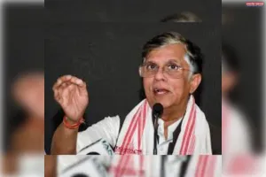 पवन खेड़ा जेल जाने से बचे, एक हफ्ते की अग्रिम जमानत