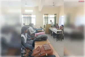 महाविद्यालय में महिलाओं के आर्थिक स्वावलंबन विषय पर परि चर्चा का आयोजन