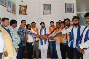 जय भीम शोभा यात्रा की बैठक कोसफ़रा कला में संपन्न ।