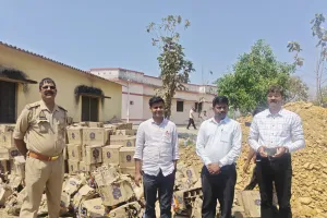 ऑपरेशन दहन के तहत अवैध शराब के विरुद्ध बड़ी कार्यवाही, थाना हाथीनाला पर मुकदमाती माल का विधिक निस्तारण
