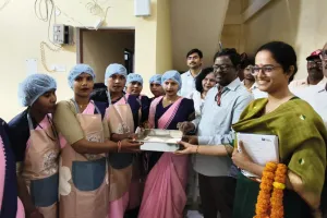 नीति आयोग के नोडल अधिकारी डॉ. मुथु कुमार स्वामी का सोनभद्र दौरा, शिक्षा गुणवत्ता व महिला स्वावलंबन को बढ़ावा देने के दिए निर्देश