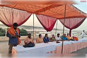 अरैल सेल्फी प्वाइंट पर ‘नारी शक्ति हस्ताक्षर अभियान’ आयोजित