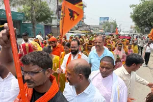 कुशीनगर: भव्य प्राण प्रतिष्ठा एवं कलश यात्रा से गूंजा पडरौना