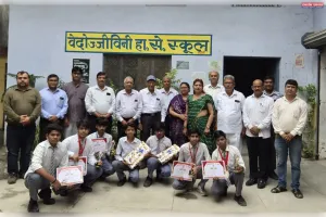 छोटे बच्चों की माता शिक्षिकाओं को जनगणना ड्यूटी से मुक्त किया जाए-नरेश गंगवार