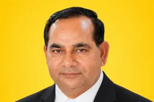 डिस्ट्रिक्ट बार एसोसिएशन सोनभद्र की मांग पर  न्यायालय  द्वारा  न्यायालय का समय 1मई से परिवर्तित