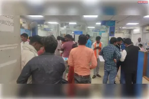 मोहनलालगंज मे बैंक ऑफ इंडिया बना अव्यवस्थाओं का केंद्र, एक कैशियर के भरोसे टिका हजारों ग्राहकों का बोझ