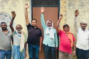 करहिया राजकीय होम्योपैथिक चिकित्सालय व एएनएम सेंटर  में लटक रहा ताला, डॉक्टर /  एएनएम  नदारद