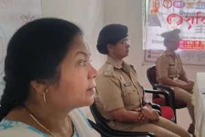 गोरखपुर ख़जनी में ‘मिशन शक्ति’ की गूंज: छात्राओं को मिला सुरक्षा, कानून और आत्मरक्षा का सशक्त पाठ