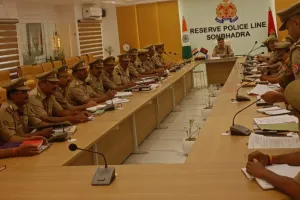 लंबित विवेचनाओं व IGRS शिकायतों के त्वरित निस्तारण हेतु पुलिस अधीक्षक द्वारा चौकी प्रभारियों के साथ समीक्षा गोष्ठी आयोजित