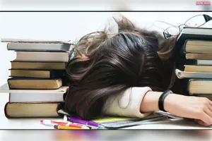 आलस्य से उपजा नैराश्य,जीवन की उन्नति में बाधा