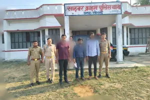 नीट/एमबीबीएस में एडमिशन कराने के नाम पर करोड़ो की ठगी करने वाले 03 अभियुक्तो को  साइबर क्राइम टीम  ने  किया गिरफ्तार