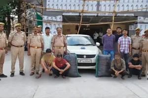 रॉबर्ट्सगंज पुलिस को मिली बड़ी सफलता , 51.785 किलोग्राम अवैध गांजा के साथ 04 अभियुक्त गिरफ्तार