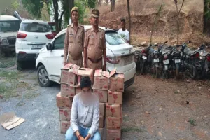 चेकिंग अभियान में पुलिस को मिली बड़ी सफलता, दुद्धी पुलिस ने अवैध बीयर की खेप के साथ 01 अंतर्राज्यीय तस्कर को किया गिरफ्तार