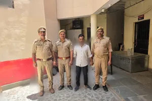 रॉबर्ट्सगंज पुलिस को मिली बड़ी  सफलता, बलात्कार व एससी/एसटी एक्ट सहित गंभीर अपराध में वांछित 01 अभियुक्त गिरफ्तार