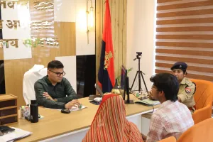 पुलिस अधीक्षक ने सुनीं आमजन की समस्याएं, दिये त्वरित एवं पारदर्शी निस्तारण के निर्देश