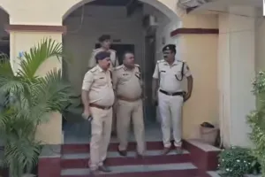 छात्रा गैंगरेप मामले में सारण रेंज के डीआईजी पहुंचे एकमा