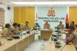 पुलिस महानिरीक्षक, विन्ध्याचल परिक्षेत्र ने किया जनपद सोनभद्र का वार्षिक निरीक्षण , दिये आवश्यक दिशा निर्देश