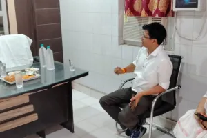 सीडीओ ने सीएचसी पहुंचकर की जांच।
