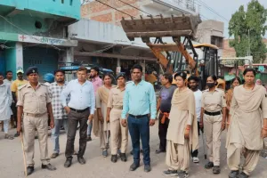 नगर निगम प्रशासन का चला अतिक्रमण मुक्त अभियान