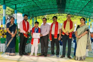 डीएवी के प्रसिद्ध श्रीवास्तव ने जिले में लहराया परचम