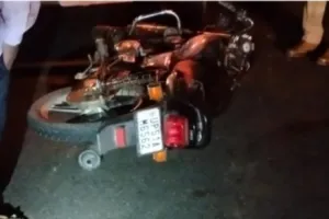 तेनुआ ओवरब्रिज के पास दर्दनाक सड़क हादसा बाइक सवार युवक की मौत दूसरा गंभीर