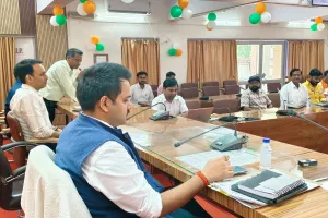 नगर क्षेत्र में जलभराव व पेयजल समस्या के समाधान हेतु कार्ययोजना बनाने के  दिये निर्देश- जिलाधिकारी
