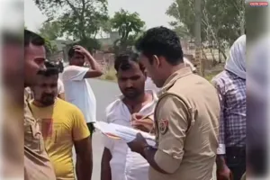 दर्दनाक सड़क हादसा: में  चार पहिया वाहन ने बाइक सवारों को मारी टक्कर, चार घायल