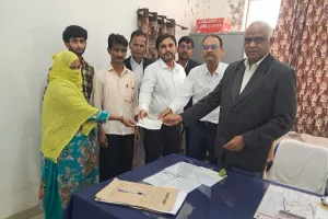 रॉबर्ट्सगंज निवासी फिरोज अहमद और उनके परिवार के सदस्यों को मिला न्याय