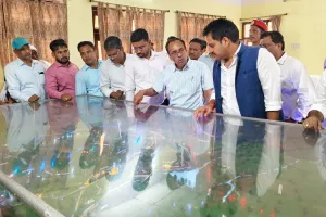 अमवार पेयजल योजना का डीएम ने किया औचक निरीक्षण, जून तक हर घर जलापूर्ति के निर्देश