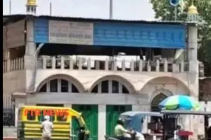 संगमरमर मस्जिद मामले में हाईकोर्ट की सुनवाई, 6 जुलाई तक ध्वस्तीकरण पर रोक बरकरार।
