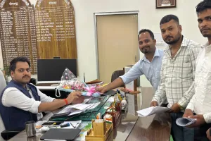 समृद्धि जन कल्याण ट्रस्ट ने विभिन्न जनसमस्याओं को लेकर जिलाधिकारी को सौंपा ज्ञापन