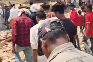 कोन :सोन नदी में डूबने से दो छात्रों की दर्दनाक मौत, बरवाडीह गांव में पसरा मातम