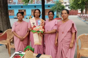 दीप प्रज्वलन के साथ विद्यालय में प्रथम कौशल महोत्सव का शुभारंभ