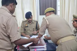 अपर पुलिस अधीक्षक मुख्यालय ने महिला थाना रॉबर्ट्सगंज का किया अर्धवार्षिक निरीक्षण , अभिलेखों,  दिए आवश्यक दिशा-निर्देश
