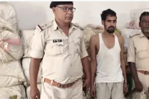 सुपौल में नशे के खिलाफ बड़ी कार्रवाई, पिकअप से 1.71 करोड़ का गांजा जब्त 