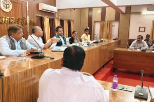 जनकल्याणकारी कार्यों में सीएसआर की भूमिका बढ़ाएं, जिला प्रशासन से समन्वय बनाकर करें कार्य-जिलाधिकारी