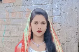 सुपौल में सनसनी : सरकारी स्कूल में मिली 19 वर्षीय युवती की खून से लथपथ मिली लाश