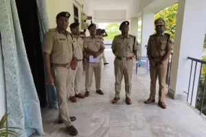 त्रिवेणीगंज एसडीपीओ कार्यालय का डीआईजी ने किया वार्षिक निरीक्षण, 450 लंबित कांडों के शीघ्र निष्पादन का दिया निर्देश