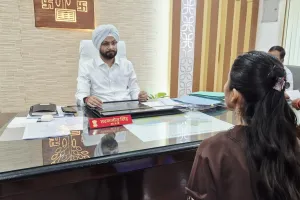 जिला पदाधिकारी के जनसुनवाई कार्यक्रम में 50 मामलों की हुई सुनवाई