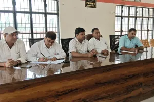 सिद्धार्थनगर में 11 दिन में 7 बार 71 लेखपालों के तबादले,नियम में अनदेखी का लगाया आरोप