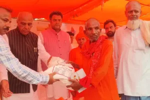 सांसद जगदंबिका पाल ने मखाना उत्पादन बढ़ाने पर दिया जोर, वैज्ञानिक खेती अपनाने की अपील