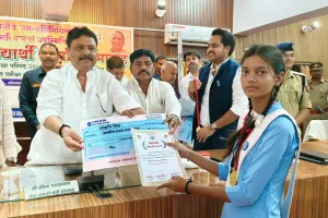 मेधा का महापर्व मुख्यमंत्री ने बढ़ाया विद्यार्थियों का उत्साह, सम्मान समारोह में गूंजा शिक्षा, संस्कार और सफलता का संदेश