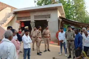 युवक की संदिग्ध परिस्थितियों में हुईं मौत- गांव में पसरा सन्नाट मौत का कारण स्पष्ट नहीं हो पाया