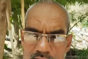 तमंचे की नोक पर बदमाशों ने मोबाइल व ब्लूटूथ लूटकर हुए फरार 