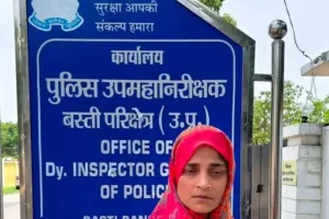 पति के ब्रह्मभोज में भी बाधा डाल रहे दबंग सूदखोर, पीड़िता ने डीआईजी से लगाई सुरक्षा की गुहार